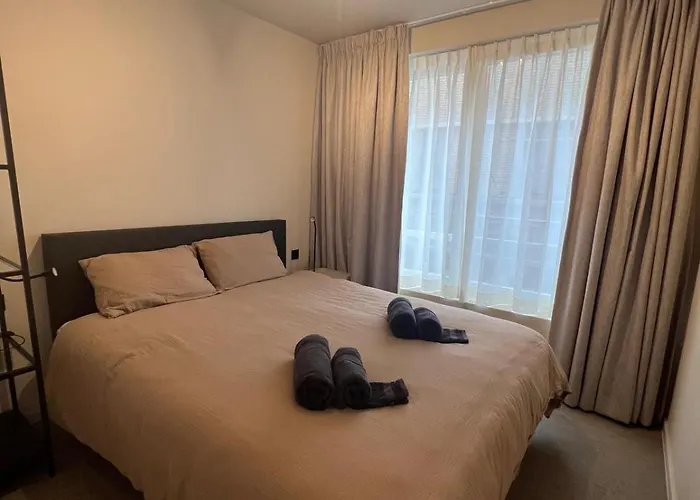 Christina's 2bed-first Floor