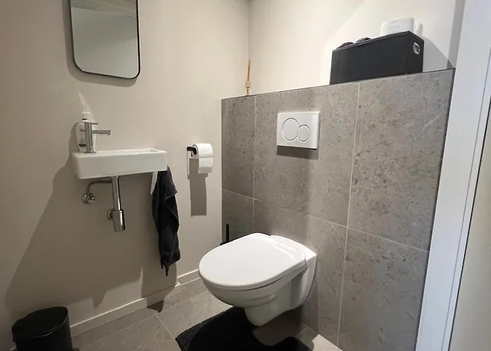 Christina's 2bed-first Floor 4 Min From أوستيند